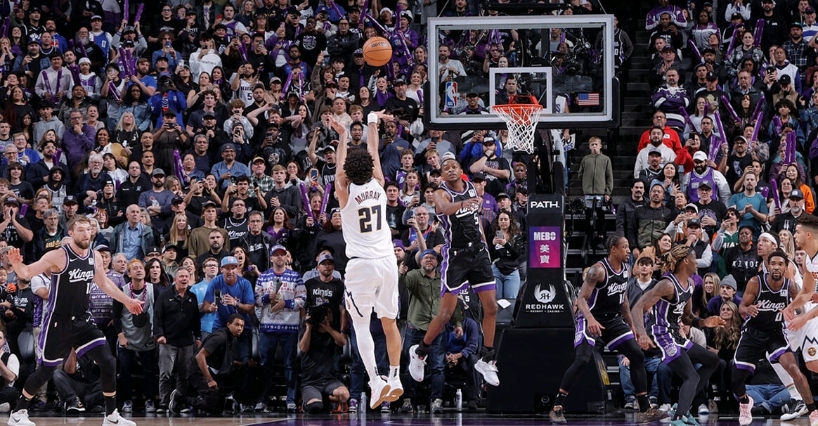 掘金力克76人，萨博尼斯打破历史纪录