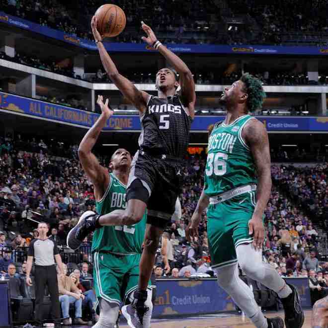 美国男篮翻盘凯尔特人，萨博尼斯高光表现