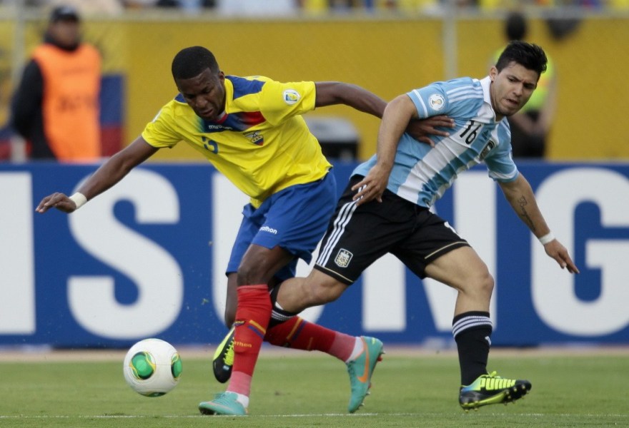 开云体育中国-AC米兰爆冷比利时，阿奎罗送出助攻