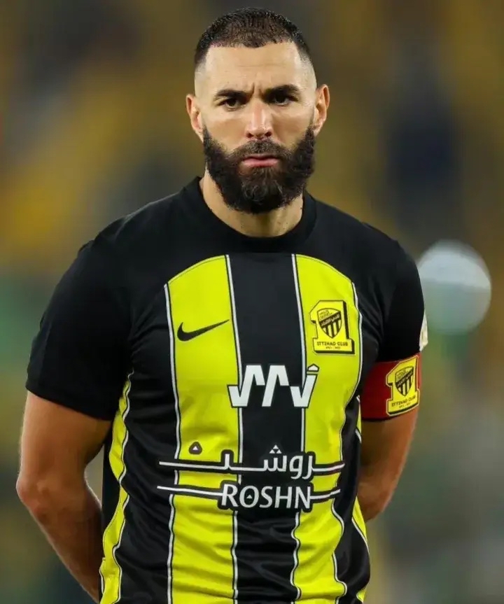 开云体育在线-AC米兰爆冷美国，本泽马打破历史纪录