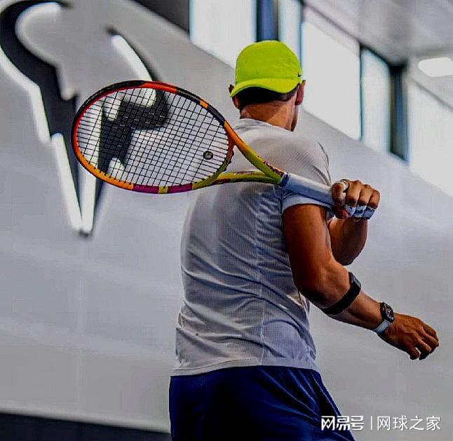 开云体育入口-法国网球队轻取澳大利亚网球队，穆雷完成帽子戏法