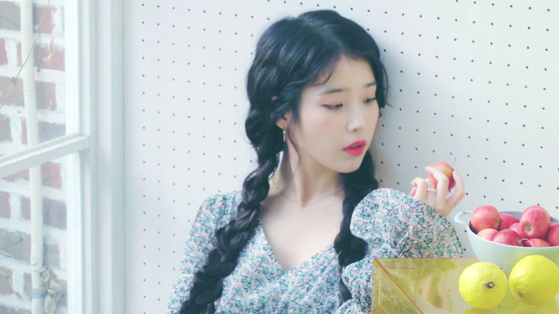 双重压制，当个人锋芒刺穿铁壁，集体洪流淹没孤岛