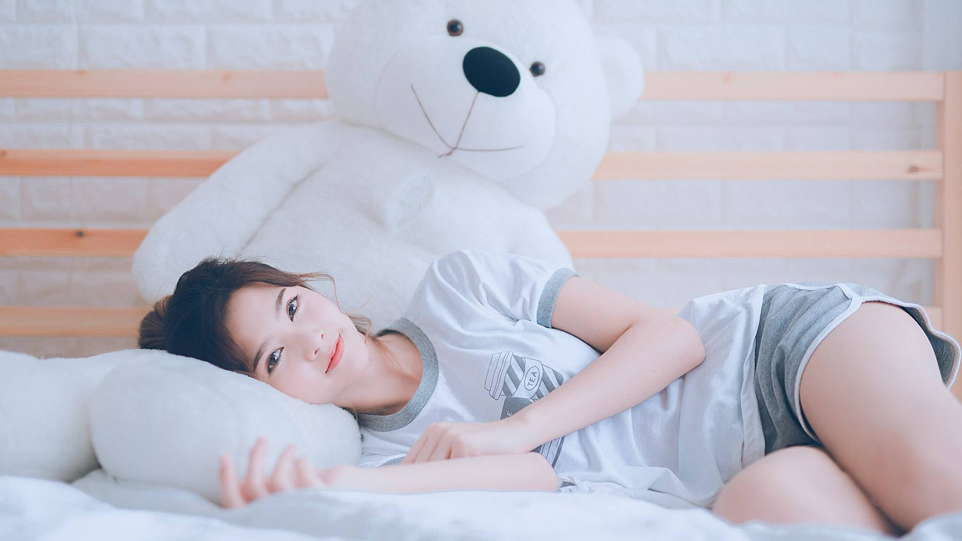 黄潜风暴席卷东欧，萨卡一剑封喉定乾坤